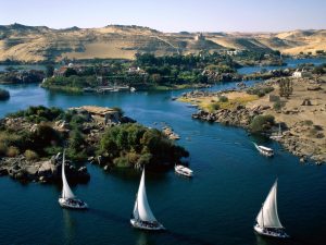 Cruising up the Nile