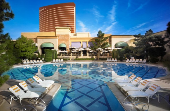 Pool at Wynn