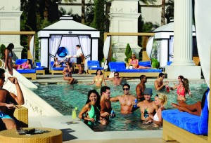 Caesars-Las-Vegas-Property-Pool-Neptune-2