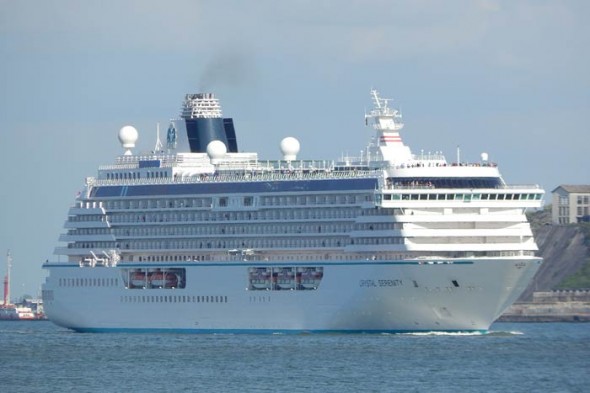 crystal-serenity-crystal-cruises-cruise-ship-photos-2014-04-23-at-lisbon-portugal