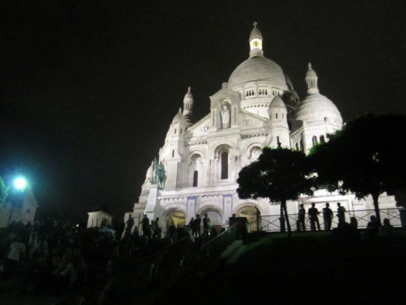 paris-notre-dame-at-night